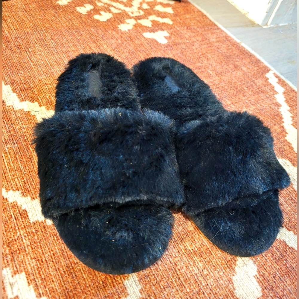 Fuzzy Slipper Sandals
